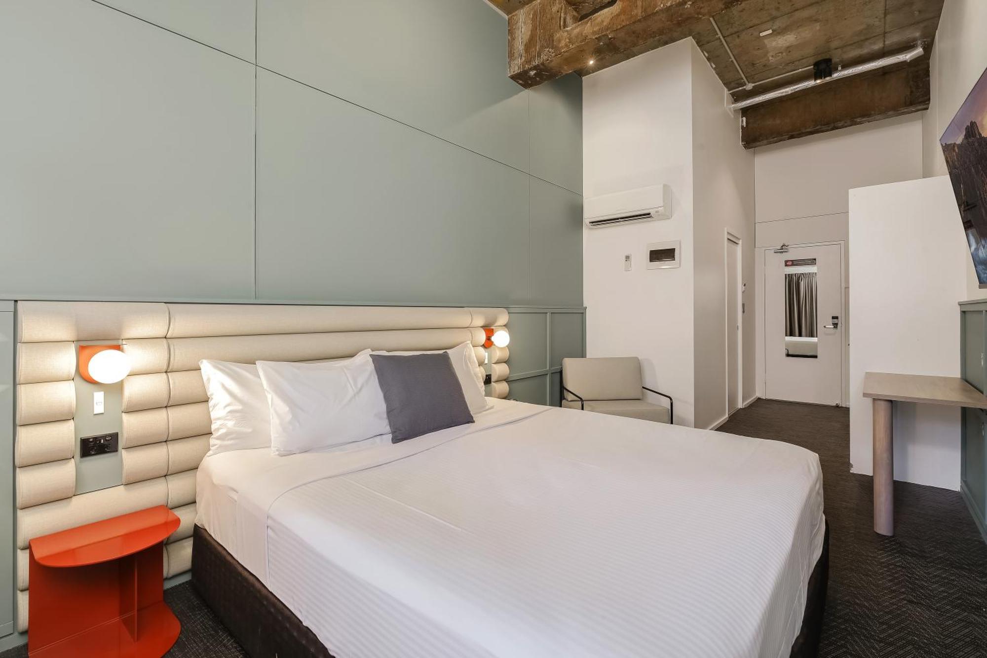 The Urban Newtown Hotel Сидни Екстериор снимка